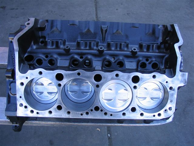 Rebuilt Chevrolet Suburban 5.7L V8 350 Vortec Engine  