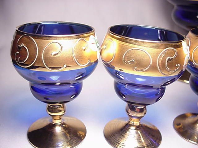   HAND PAINTED ENAMEL & GOLD VENETIAN ART GLASS DECANTER SET  