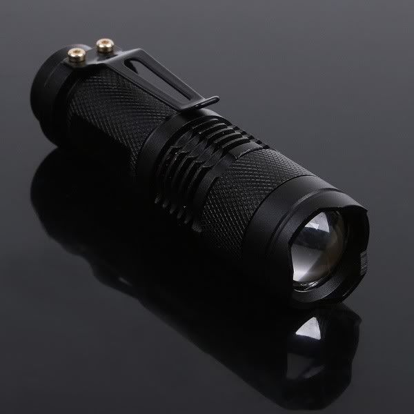 7W 300LM Mini CREE LED Flashlight Torch Adjustable Focus Zoom Light 